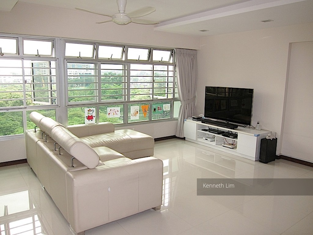 Ang Mo Kio Avenue 1 thumbnail photo